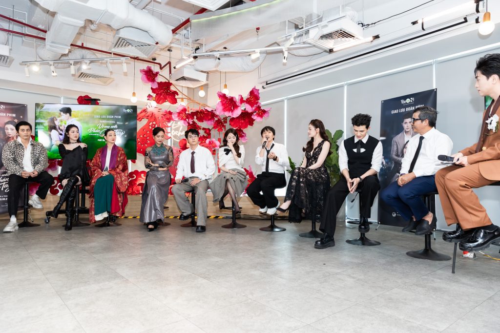 L&ecirc; Phương giấu chồng đ&oacute;ng cảnh n&oacute;ng với Quốc Huy trong &ldquo;V&igrave; mẹ anh ph&aacute;n chia tay&rdquo;- Ảnh 5.