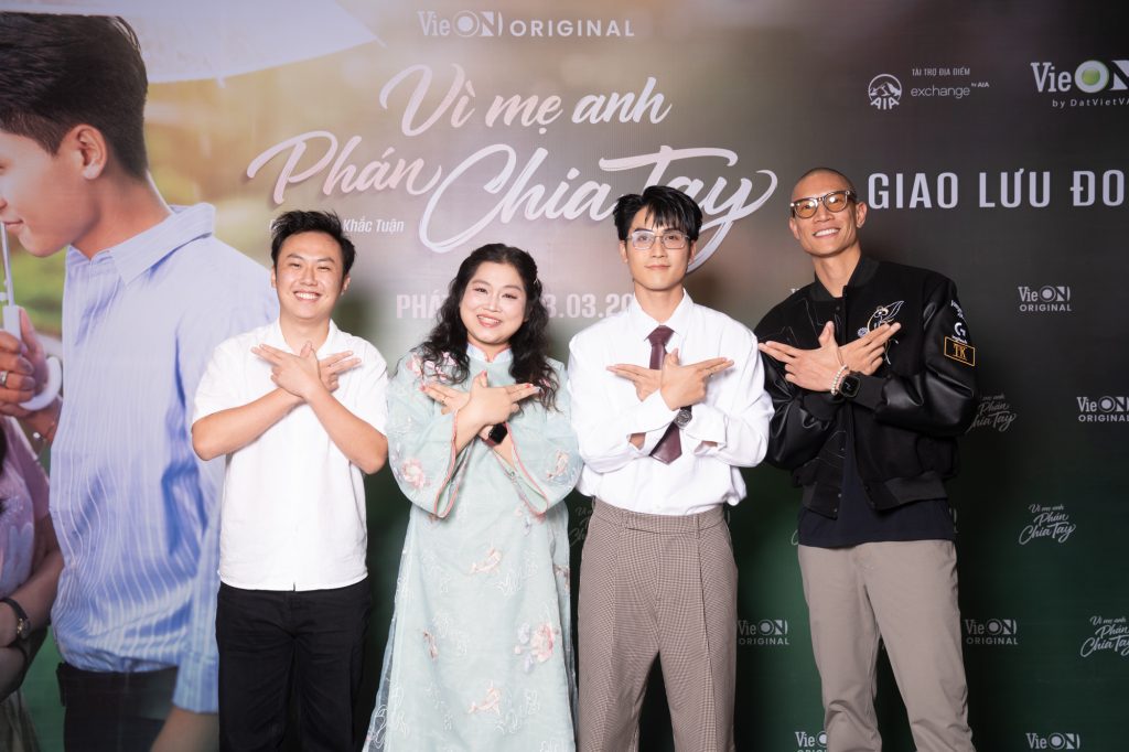 L&ecirc; Phương giấu chồng đ&oacute;ng cảnh n&oacute;ng với Quốc Huy trong &ldquo;V&igrave; mẹ anh ph&aacute;n chia tay&rdquo;- Ảnh 7.