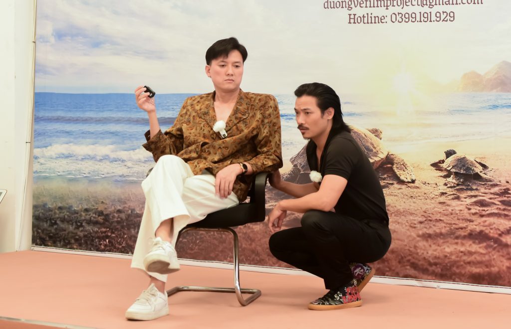 Nam Em, Khả Ng&acirc;n &ldquo;kh&oacute;c sướt mướt&rdquo; khi được NSƯT Quyền Linh thị phạm tại buổi casting phim &ldquo;Đường về&rdquo;- Ảnh 8.