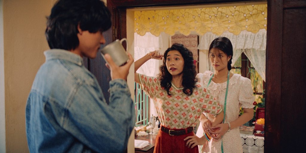 &ldquo;Hẹn em ng&agrave;y nhật thực&rdquo; lập kỳ t&iacute;ch: Chưa ch&iacute;nh thức ra rạp đ&atilde; nhận &ldquo;cơn mưa&rdquo; lời khen từ giới ph&ecirc; b&igrave;nh- Ảnh 4.