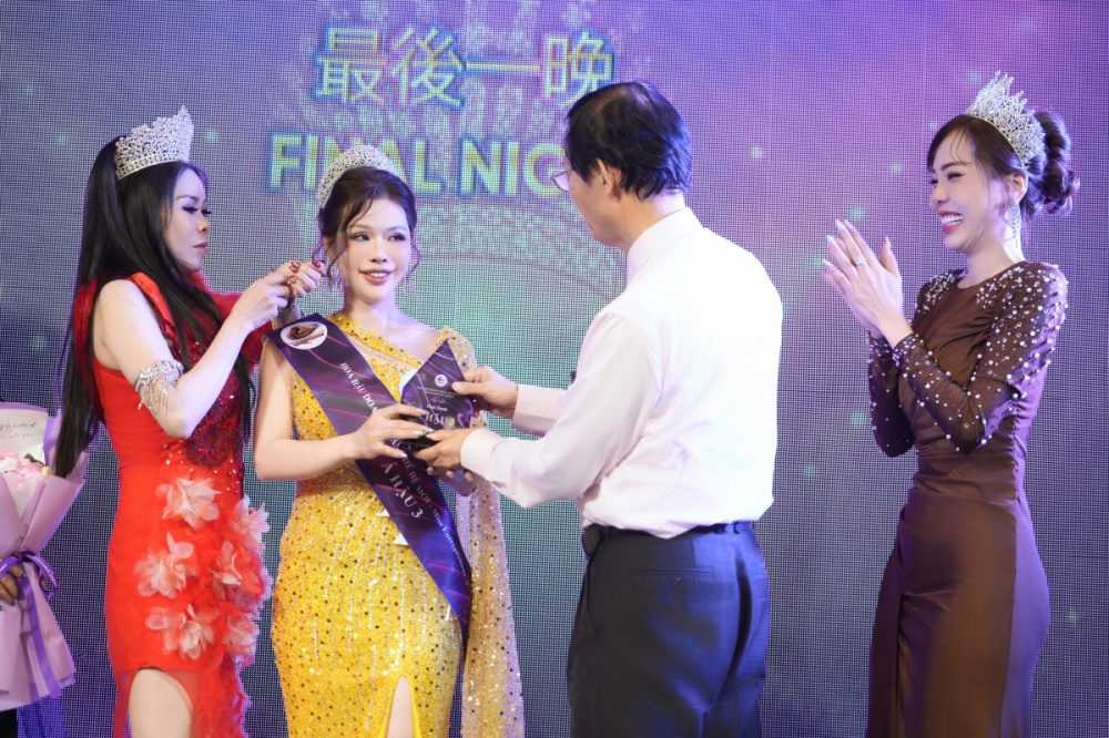 Wendy Nguyễn Thanh Th&uacute;y chạm tay v&agrave;o danh hiệu &Aacute; hậu 3 - Hoa hậu Doanh nh&acirc;n Thế hệ mới- Ảnh 5.