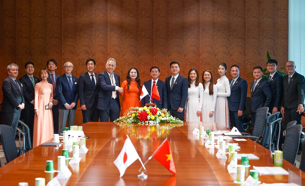 C&aacute;i bắt tay chiến lược giữa Kim Oanh Group v&agrave; Tập đo&agrave;n Sumitomo Forestry hứa hẹn nhiều triển vọng tươi s&aacute;ng.