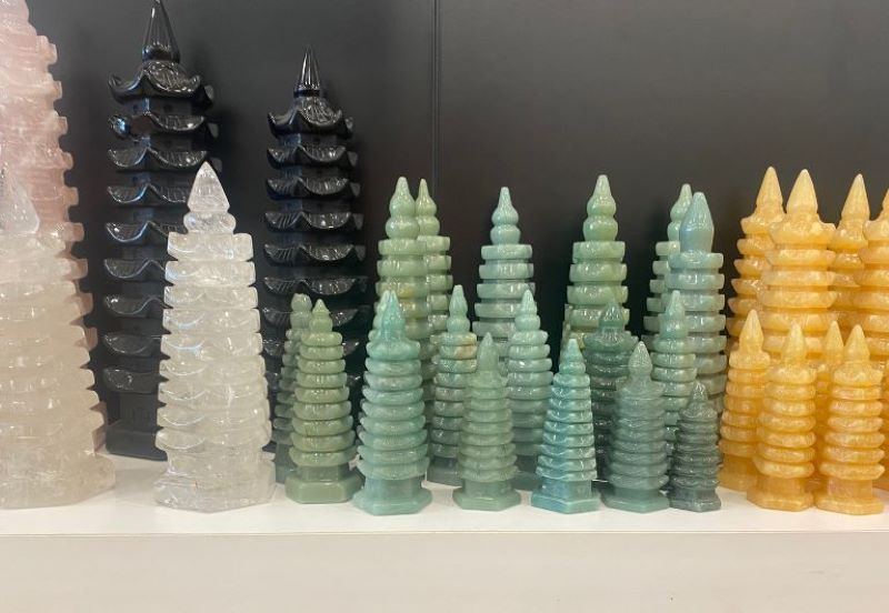 Hiện nay c&oacute; rất nhiều sản phẩm th&aacute;p Văn Xương đa dạng về chất liệu, m&agrave;u sắc,&hellip;