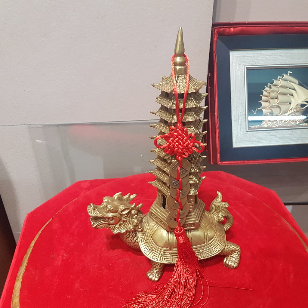 T&igrave;m kiếm cửa h&agrave;ng uy t&iacute;n để mua th&aacute;p Văn Xương chất lượng, hợp phong thuỷ