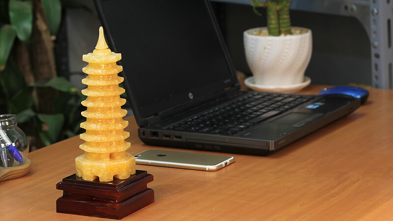 Th&aacute;p Văn Xương l&agrave; một vật phẩm phong thủy