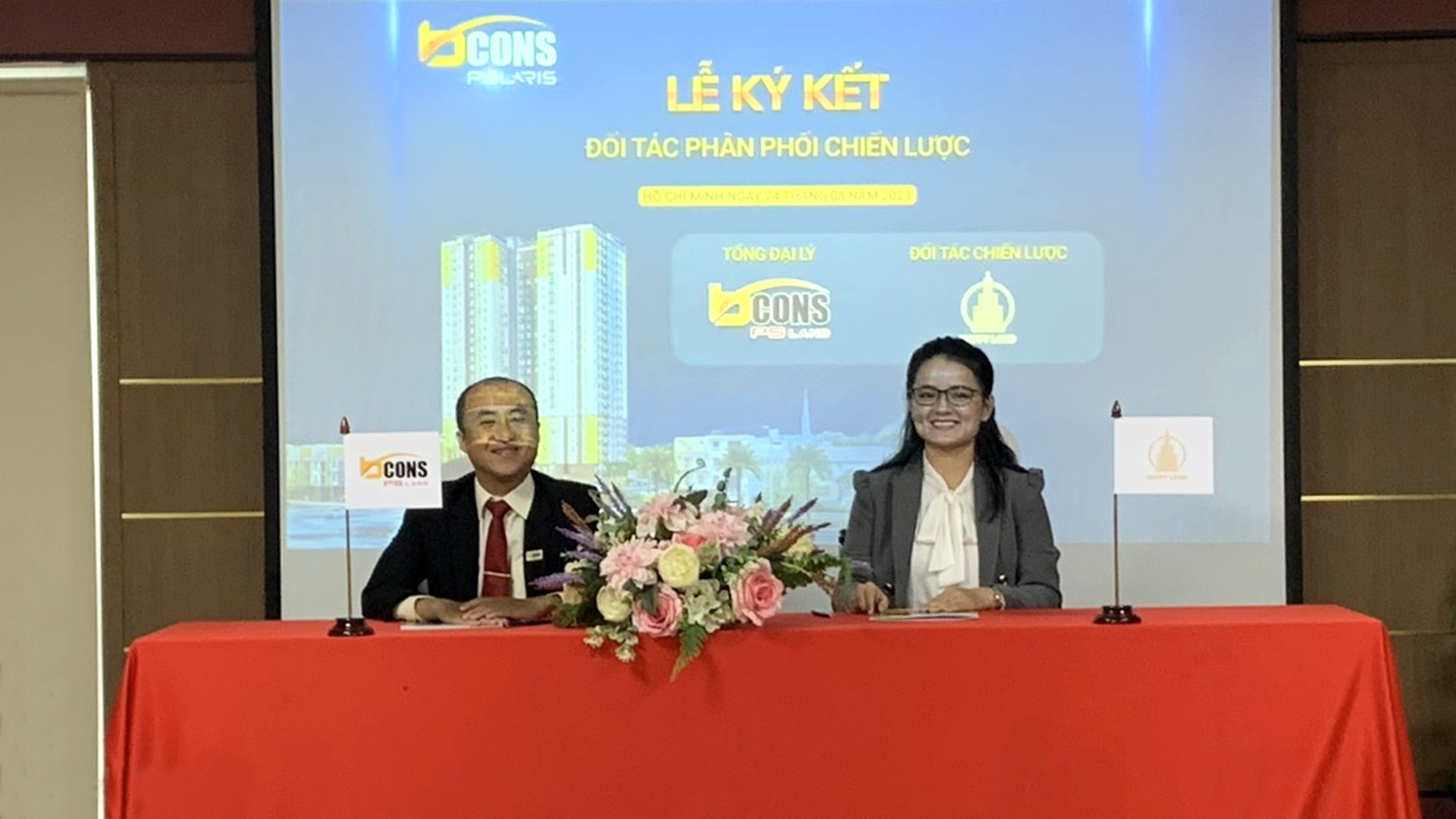 Bà Nguyễn Thị Kim Anh Tổng Giám Đốc đơn vị Happy Land phát biểu