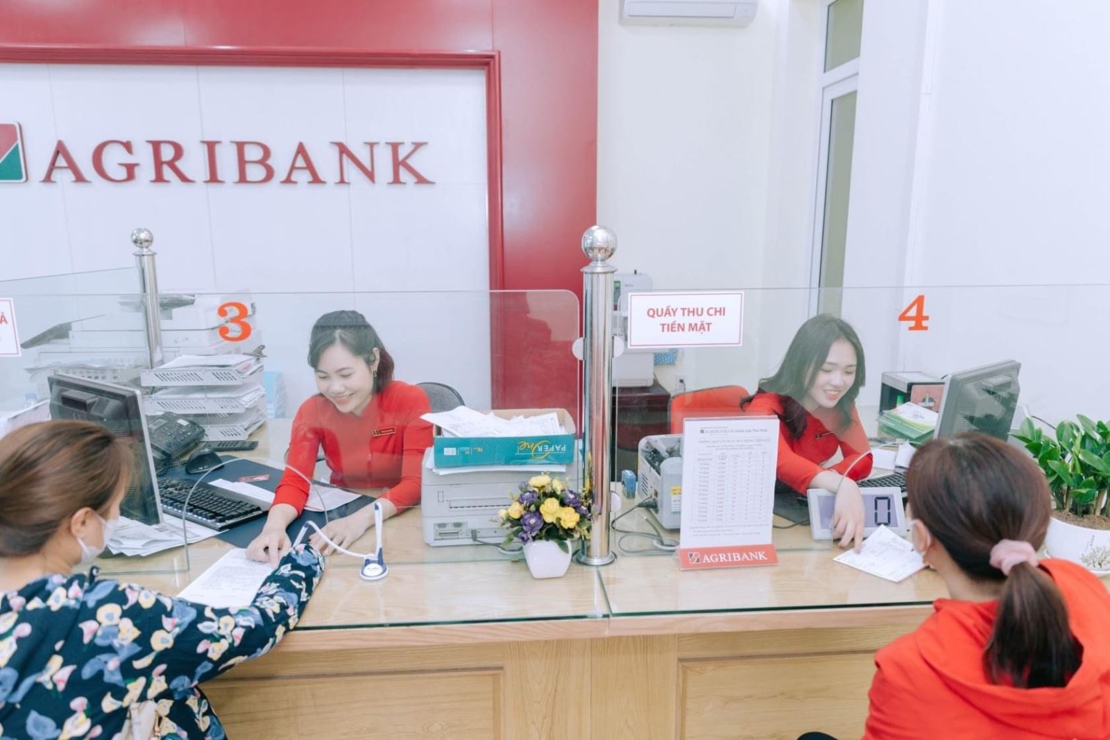 Lãi suất ngân hàng Agribank hình thức gửi tiết kiệm cao nhất ở mức 4,9%/năm