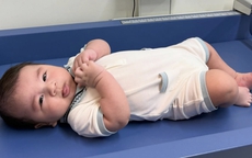 Quý tử vừa tròn 3 tháng tuổi, lich bong da truc tiep Mai Ngọc tự hào khoe một điều "thần kỳ" khiến ai cũng thán phục