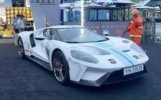 Cận cảnh "nàng thơ" Ford GT '67 Heritage Edition độc nhất Việt Nam, 39 xe trên thế giới nhưng...