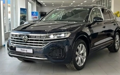 Volkswagen Touareg ở Việt Nam có thêm phiên bản mới với trang bị "xịn" hơn, giá từ 2,788 tỷ đồng