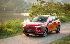 Toyota Corolla Cross được hãng ưu đãi hơn 40 triệu đồng, quyết lấy lại vị thế trong phân khúc