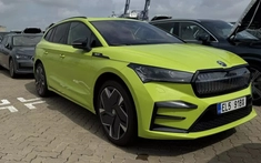 SUV điện Skoda Enyaq iV đặt chân đến Việt Nam, chuẩn bị cạnh tranh VinFast VF7