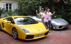 Cường "Đô-la" tiết lộ mua chiếc Lamborghini bằng tiền tự kiếm được