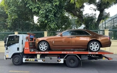 Xe siêu sang Rolls-Royce Ghost mang màu lạ xuất hiện, giá xe hiện hơn 6 tỷ đồng