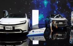 Toyota đang đặt cược lớn vào xe hybrid sạc điện