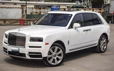 Rao Rolls-Royce Cullinan hơn 11 tỷ đồng, người bán khẳng định sao phải đi Bentley Bentayga