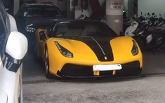 Siêu xe mui trần Ferrari 488 Spider lạ mắt tại Hà Nội