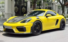 Cận cảnh Porsche 718 Cayman mang bản độ tiền tỷ, cùng biển số tứ quý 0 đẹp mắt