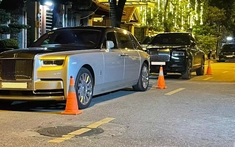 Đại gia Hà Nội: Chốt Rolls-Royce Phantom VIII và Rolls-Royce Cullinan