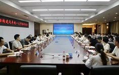 Trung Quốc thúc đẩy mua bán ô tô qua nền tảng số tập trung