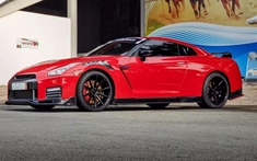 Nissan GT-R R35 độ khủng của người chơi xe kín tiếng tại Tp.HCM