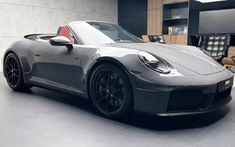 Đánh giá nhanh Porsche 911 Carrera 4 GTS Cabriolet 2025 duy nhất Việt Nam: Giá lăn bánh đủ mua siêu xe