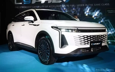 Omoda C9 ra mắt phiên bản tiết kiệm xăng, có thể bán ở Việt Nam như đối thủ của Ford Everest
