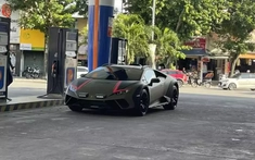 Mới xuất hiện, siêu bò Lamborghini Huracan Sterrato đầu tiên về Việt Nam đã bắt gặp ở Huế