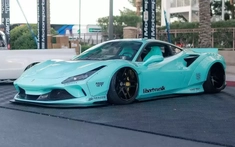 Bạn không nhầm đâu, kiểu độ xe Ferrari F8 này đích thực là của Liberty Walk