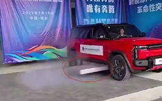 Giải pháp “bắn pin ra đường” để tránh cháy xe điện của Trung Quốc gây tranh cãi