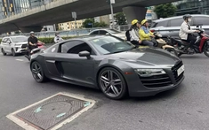 Siêu xe Audi R8 số sàn duy nhất Việt Nam tái xuất sau nhiều năm ở ẩn
