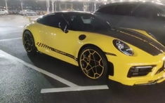 Porsche 911 992 độ TechArt gần 2 tỷ đồng của người yêu xe TP.HCM