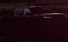 Xe bán tải Nissan Navara 2026 được hé lộ thiết kế trước khi ra mắt vào tháng sau