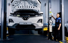 VinFast giảm giá dịch vụ bảo dưỡng cho vùng ven, tăng giá tại trung tâm