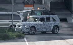 "Tiểu" Mercedes-Benz G-Class EQ 2027 lần đầu tiên bắt gặp ngoài đường