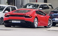 Lamborghini Huracan dẫn động cầu sau về Đồng Nai định cư, biển số hơn 100 triệu đồng