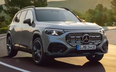 Mercedes-Benz GLB 2026 chính thức trình làng dưới dạng SUV điện 7 chỗ, lắp được cùng lúc 5 ghế trẻ em