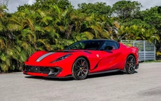 Siêu xe Ferrari 812 Competizione A dành cho khách VIP là khoản đầu tư "chỉ có thắng"