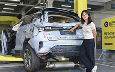 Cận cảnh chiếc Lynk & Co 06 sau khi lật 6 vòng trên cao tốc Long Thành - Dầu Giây, cabin vẫn khá nguyên vẹn