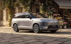 BYD mở bán SUV cỡ lớn Denza N8L phiên bản sạc nhanh mới, chạy 430 km mà không tốn xăng