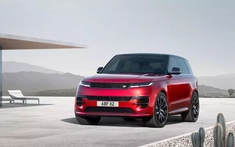 SUV hạng sang Range Rover Sport 2026 được giới thiệu tại Việt Nam với 6 phiên bản, giá từ 5,96 tỷ đồng