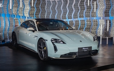 Ảnh thực tế Porsche Taycan 2024 giá từ 4,62 tỷ tại Việt Nam: Tiêu chuẩn hóa nhiều trang bị hiện đại, mạnh hơn, chạy gần 680km/sạc