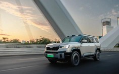 "Ông trùm" xe điện vừa vào Việt Nam ra mắt SUV địa hình hạng sang: Đẹp ngang Land Cruiser, giá chỉ bằng 1/3