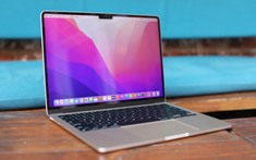 Người dùng lũ lượt rao bán MacBook đời cũ vì sợ mất giá