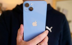 Apple xác nhận mẫu iPhone này có thể bị lỗi camera: Kiểm tra xem máy của bạn có bị "dính" hay không