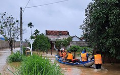 Quảng Ngãi khẩn trương ứng phó với mưa lũ, sạt lở