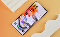 Trên tay smartphone có viền màn hình mỏng nhất thế giới: iPhone 16 Pro hay Xiaomi 15 cũng phải "chào thua"