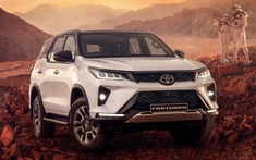 Toyota Fortuner có thêm bản hybrid: Máy dầu 2.8L kèm pin 48V, công suất giữ nguyên, dễ bán ra tại Việt Nam, giá quy đổi từ 1,2 tỷ đồng