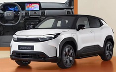Toyota Urban Cruiser ra mắt: ‘Ruột’ Suzuki Vitara, nhiều công nghệ xịn, có AWD