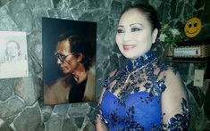 Nữ ca sĩ đang bầu thì chồng xin phép quen người khác: "Anh Trịnh Công Sơn dọa chồng tôi"